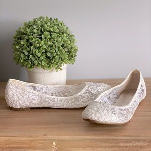 White Lace Flats